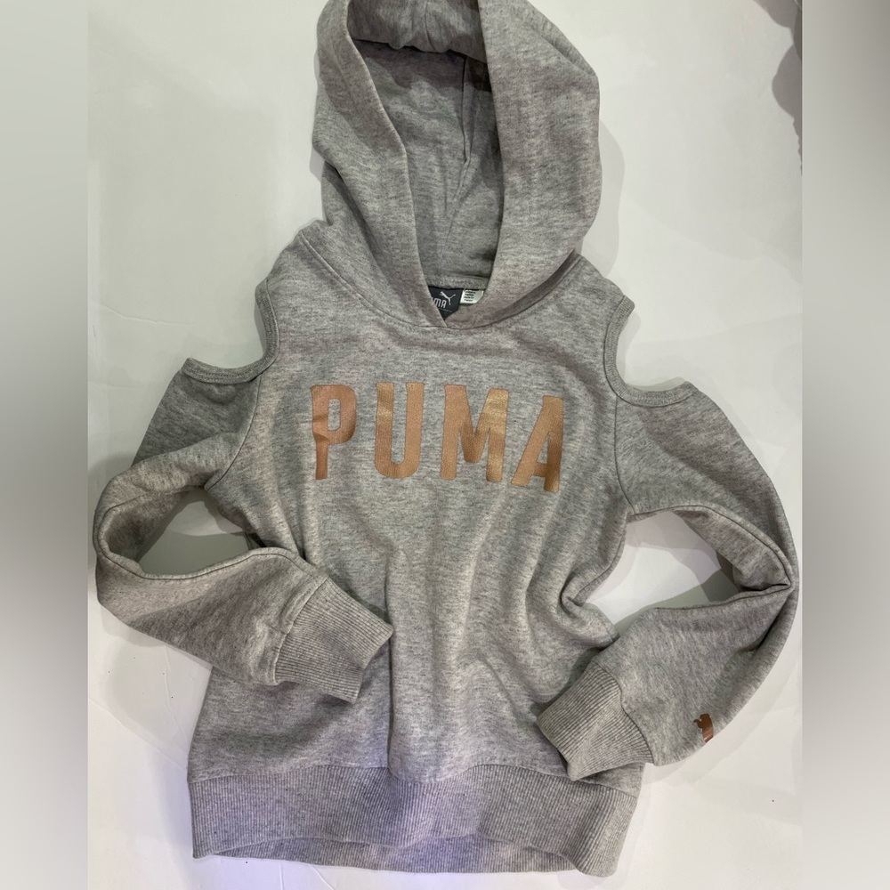 Grey puma kids sweater with open shoulder size T5